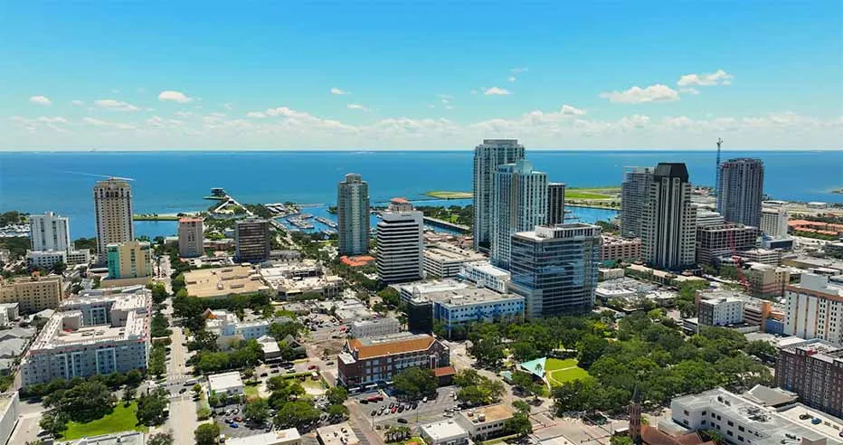 st. petersburg Fl skyline and local guide
